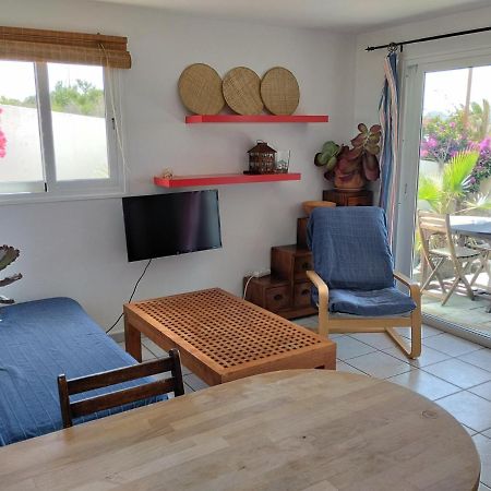 Beautiful small bungalow, amazing views&garden Famara Exterior foto
